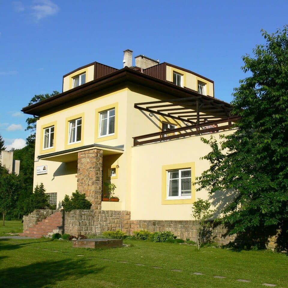 tovarnikova-vila
